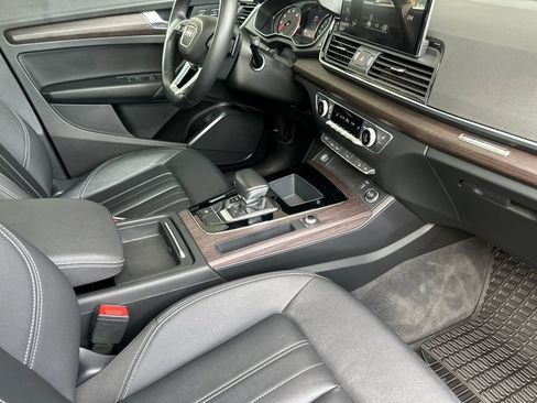 Used 2022 Audi Q5 2.0T Premium w/ Convenience Package AWD/4WD image 15