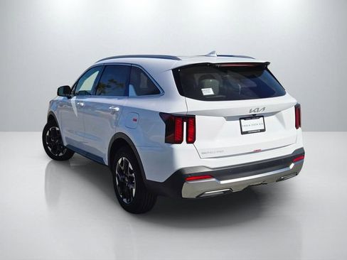 New 2026 Kia Sorento S image 8
