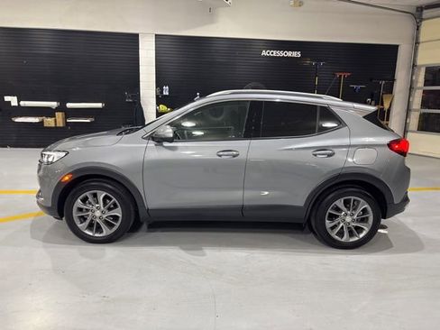Used 2023 Buick Encore GX Essence w/ Experience Buick Package image 5