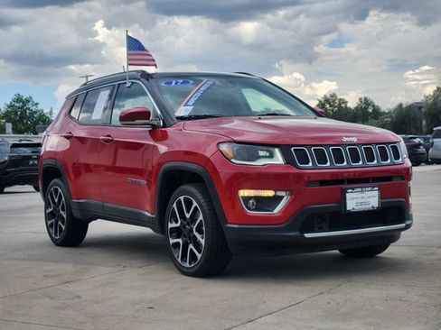 Used 2017 Jeep Compass Limited AWD/4WD image 3