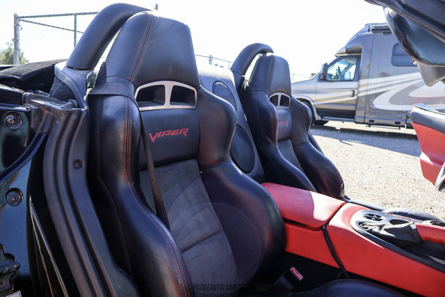 Used 2004 Dodge Viper SRT-10 RWD image 49