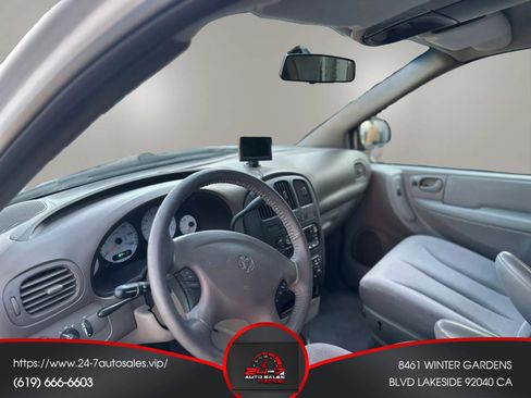 Used 2002 Dodge Grand Caravan Sport FWD image 9