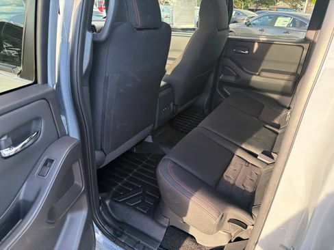 Used 2023 Nissan Frontier Pro-X w/ Technology Package RWD image 9