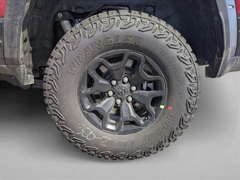 New 2026 RAM 1500 RHO image 17