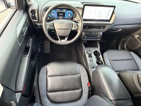 Certified 2025 Ford Bronco Sport Outer Banks AWD/4WD image 13