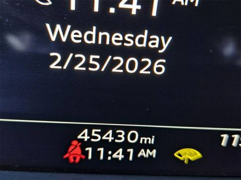 Used 2023 Audi A8 L 3.0T w/ Comfort Plus Package image 28