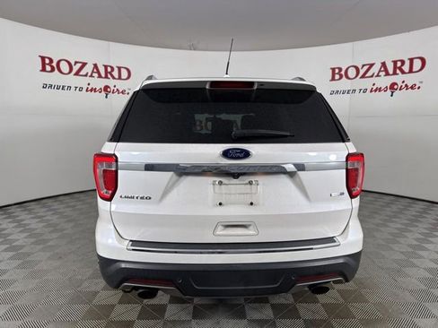 Used 2018 Ford Explorer Limited image 7