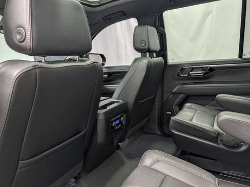 Certified 2025 Chevrolet Tahoe RST w/ Comfort Package AWD/4WD image 16