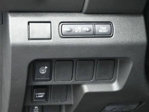 New 2026 Nissan Frontier SV AWD/4WD image 21