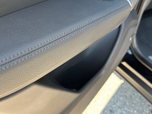 Used 2022 Porsche Cayenne E-Hybrid Coupe image 25