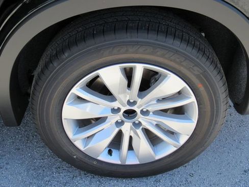 New 2026 Mitsubishi Outlander ES image 13