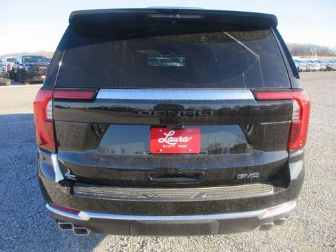 New 2026 GMC Yukon XL Denali w/ Denali Reserve Package image 5