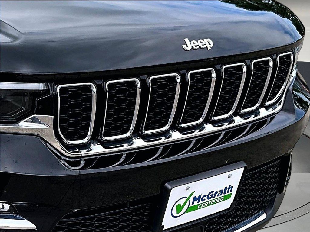 Used 2023 Jeep Grand Cherokee Limited AWD/4WD image 34