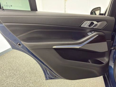 Used 2019 BMW X7 xDrive50i w/ Premium Package image 45