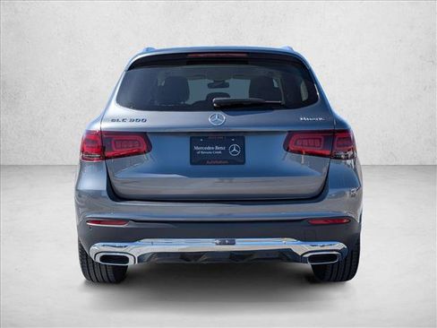 Used 2021 Mercedes-Benz GLC 300 4MATIC image 6