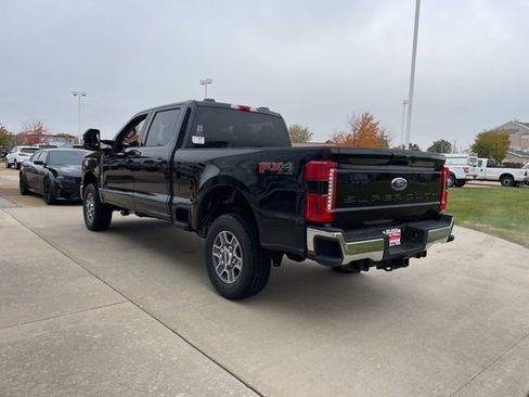 New 2026 Ford F250 Lariat w/ FX4 Off-Road Package image 7