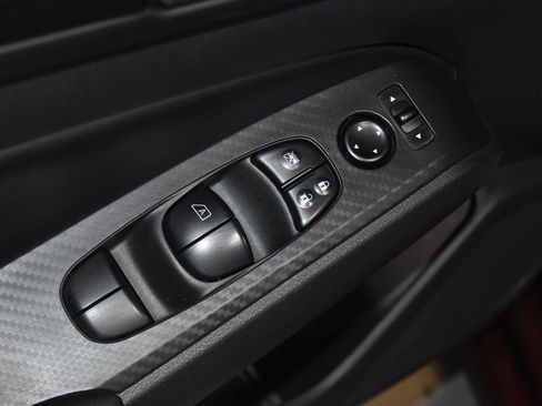 Used 2024 Nissan Altima 2.5 SV image 5