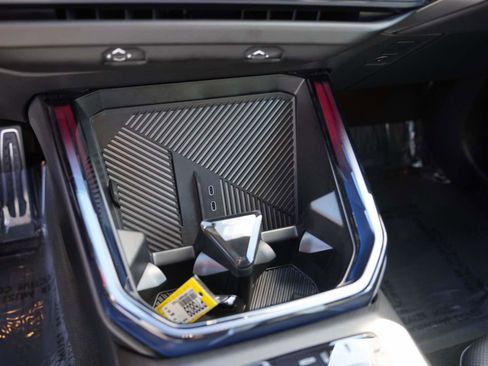 Used 2025 BMW X3 M50 w/ Premium Package image 23