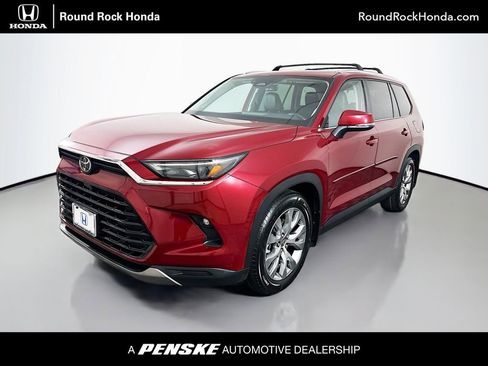 Used 2024 Toyota Grand Highlander AWD image 1