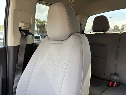 Used 2019 Chevrolet Colorado W/T w/ WT Convenience Package image 12