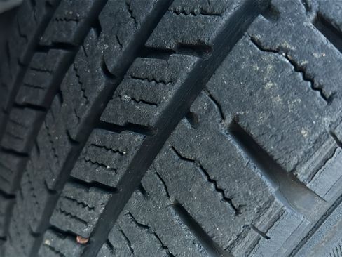 Used 2014 Ford E-250 and Econoline 250 Van 3D w/ Power Group image 43