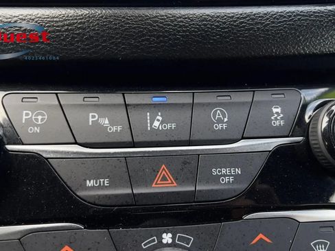 Used 2019 Chrysler Pacifica Touring Plus w/ Advanced Safetytec Group FWD image 45