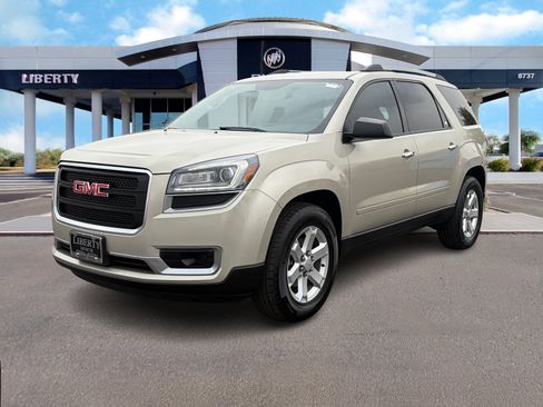 Used 2015 GMC Acadia SLE image 7