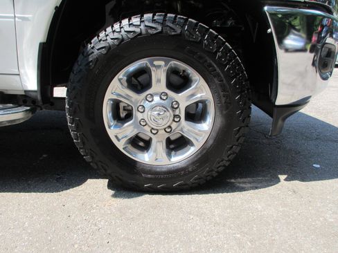 Used 2025 RAM 2500 Big Horn AWD/4WD image 29