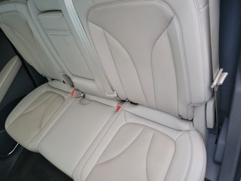 Used 2021 Lincoln Nautilus Reserve image 42