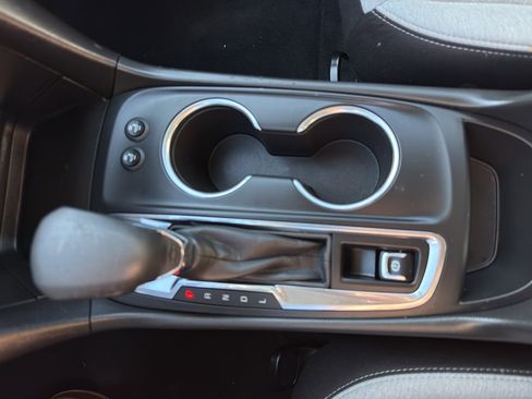 Used 2023 Chevrolet Equinox LS w/ Driver Confidence II Package image 22