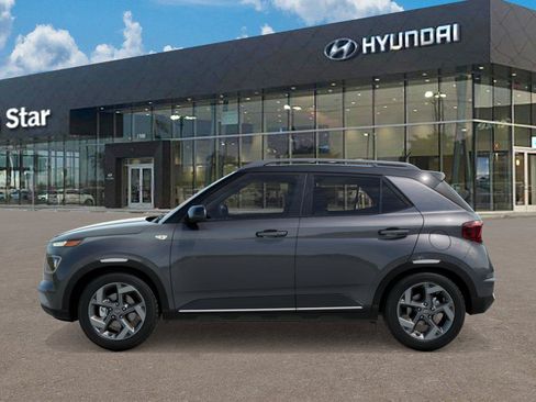 New 2026 Hyundai Venue SEL FWD image 3