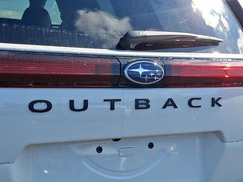 New 2026 Subaru Outback Limited AWD/4WD image 5