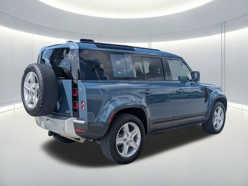 Used 2020 Land Rover Defender 110 SE AWD/4WD image 6