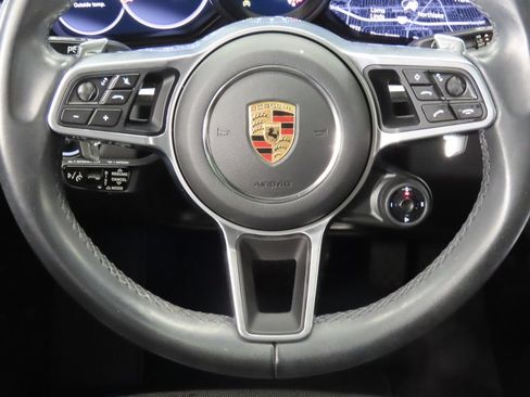 Certified 2023 Porsche Cayenne Coupe AWD/4WD image 19