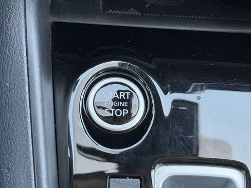 Certified 2025 Nissan Versa SV w/ Trunk Package FWD image 8