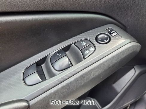 Used 2024 Nissan Altima 2.5 S FWD image 28