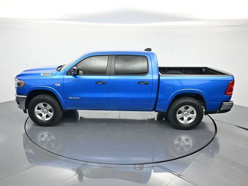 New 2026 RAM 1500 4x4 Crew Cab image 34