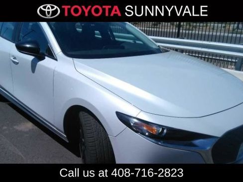 Used 2024 MAZDA MAZDA3 s FWD image 1