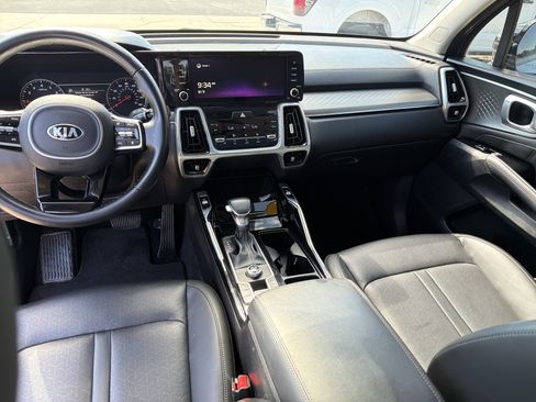 Used 2021 Kia Sorento SX FWD image 23