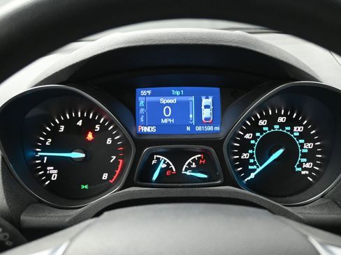 Used 2015 Ford Escape SE image 10