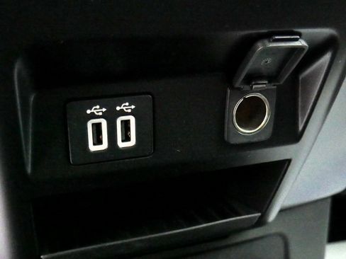 Used 2019 Ford F150 XLT image 51