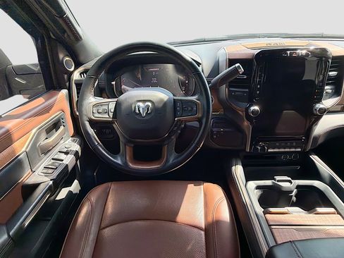 Used 2023 RAM 2500 Limited image 17