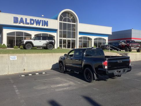 Used 2019 Toyota Tacoma TRD Pro image 5