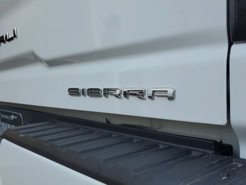 Used 2024 GMC Sierra 2500 Denali Ultimate w/ Max Trailering Package AWD/4WD image 7