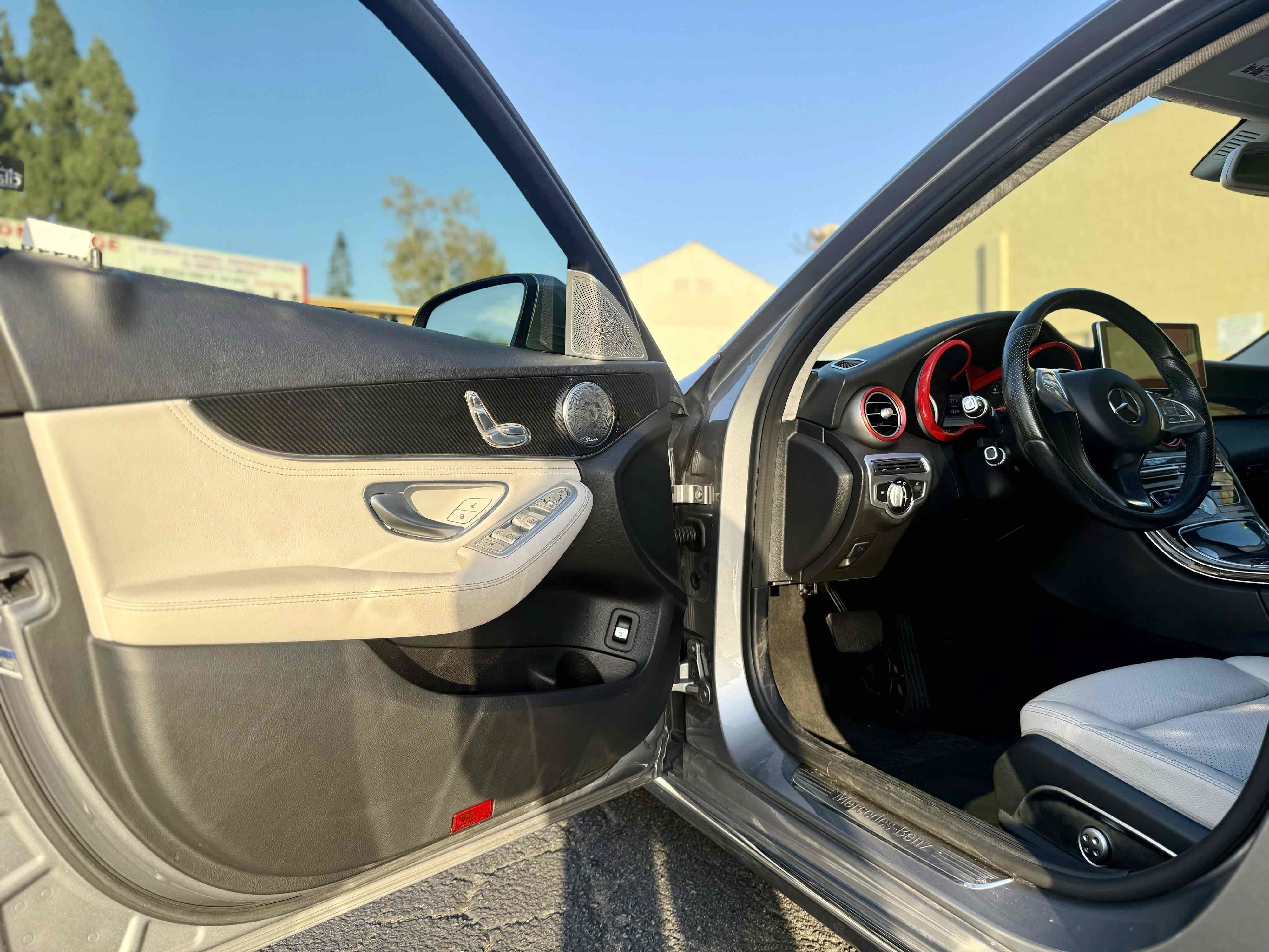 Used 2015 Mercedes-Benz C 300 Sedan image 18