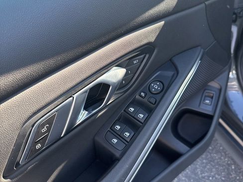 Used 2021 BMW 330i xDrive Sedan w/ Convenience Package image 22