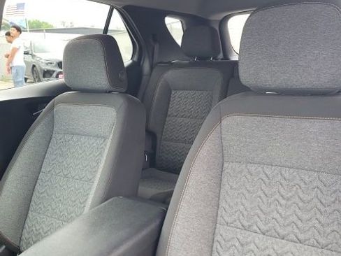 Used 2023 Chevrolet Equinox LT image 8