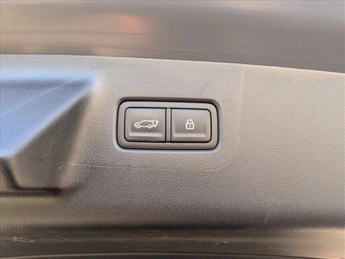 Used 2026 Hyundai Santa Fe SEL FWD image 7
