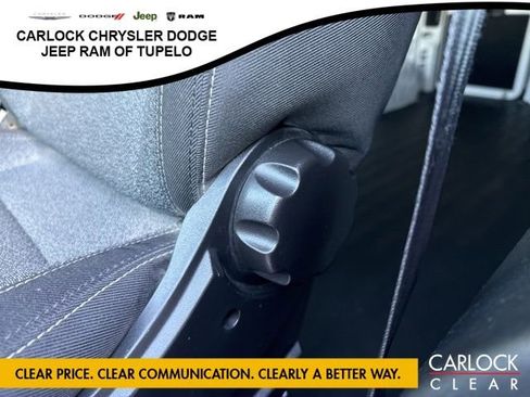 Used 2025 RAM ProMaster 2500 w/ Convenience Group FWD image 11