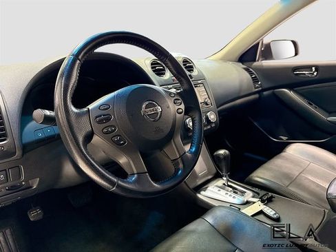 Used 2012 Nissan Altima 3.5 SR w/ Sport Pkg image 12